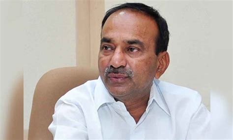 Telangana: Health minister Eatala Rajender lends helping hand to accident victims