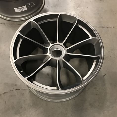 OEM Porsche GT3 RS Center Lock Wheels 911 991 - Extreme Wheels