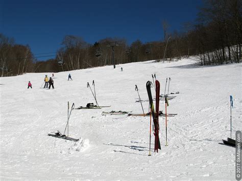 Closing out the weekend with sunny skiing at Bolton Valley Resort - SkiMaven