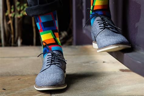 People Who Wear Crazy Socks Are More Brilliant, Creative And Successful – Next Gay Thing