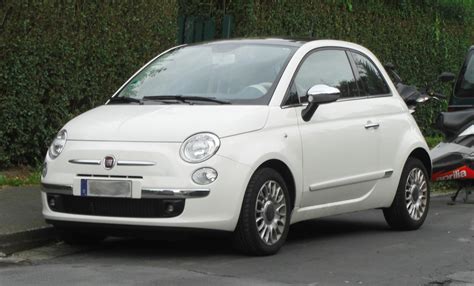 File:Fiat 500 front-1.jpg - Wikimedia Commons