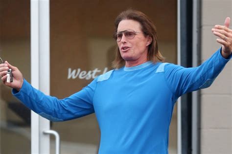 Bruce Jenner's Ever-Changing Appearance: A Timeline