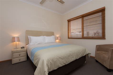 Lakes Entrance Accommodation | The Lakes Apartments