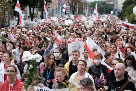 Why Putin cannot allow democracy to win in Belarus - Atlantic Council