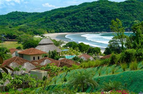 Granada & Pacific Coast | Luxury Nicaragua Travel Vacations | Blue World Journeys