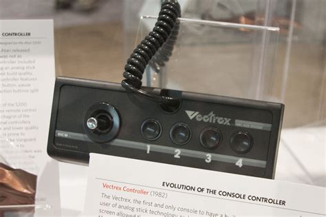 Evolution of the Console Controller – Vectrex Controller (1982) | The Digital Game Museum