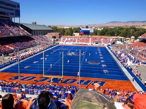 What You Should Know Before Moving to Boise, Idaho | Boise state football, Boise state broncos ...