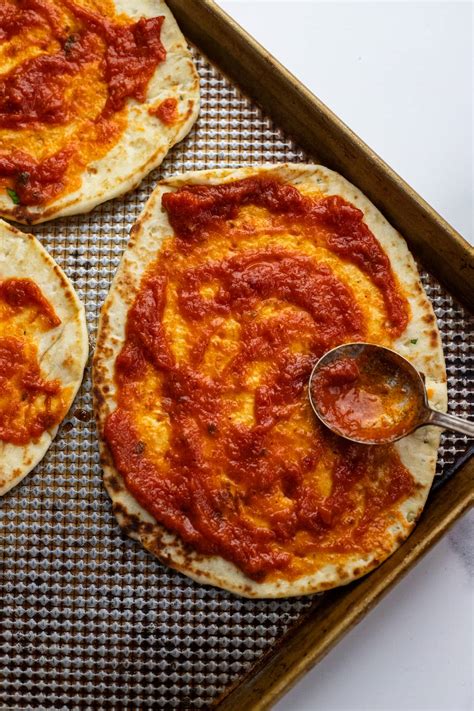 10-Minute Naan Pizza – A Simple Palate