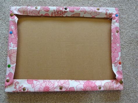 Second Hand Susie: How to Make a Vintage Fabric Pin Board.