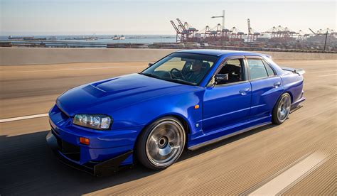 Why Does This R34 Nissan Skyline Have a Four-Cylinder Swap?