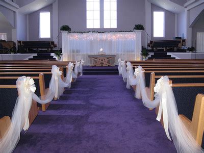 Best Wedding Decorations: Best Church Pew Wedding Decorations Ideas