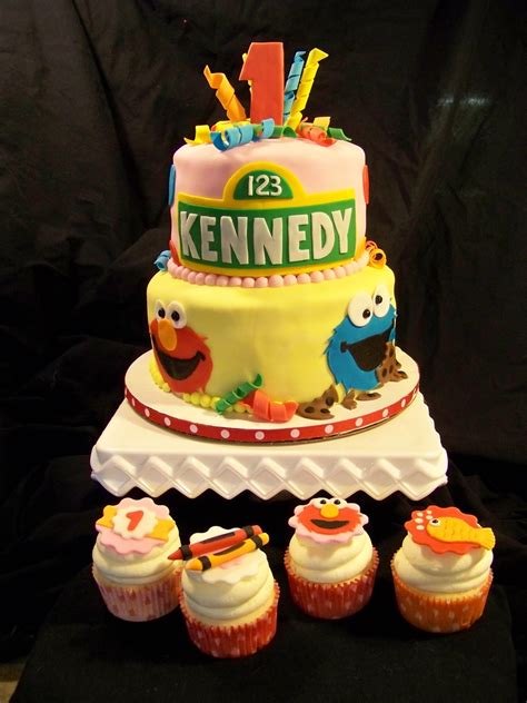 Sesame Street Birthday Cake - CakeCentral.com