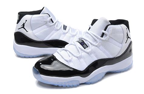 homme air jordan 11 retro noir et blanche,Air Jordan 11 Noir Et Blanc Homme Nike Air Jordan 11 ...