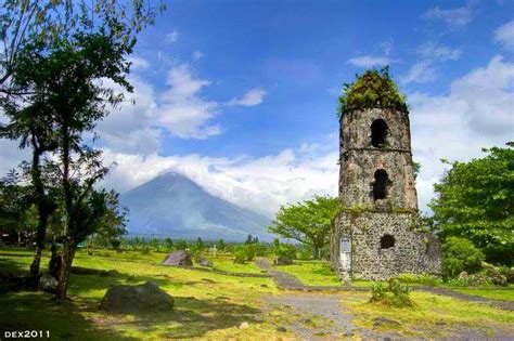 Cagsawa Ruins with Mayon Volcano view reopens to local tourists - Good News Pilipinas