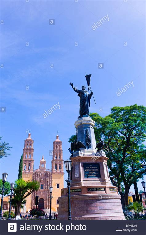 Miguel Hidalgo Statue Stock Photos & Miguel Hidalgo Statue Stock Images - Alamy