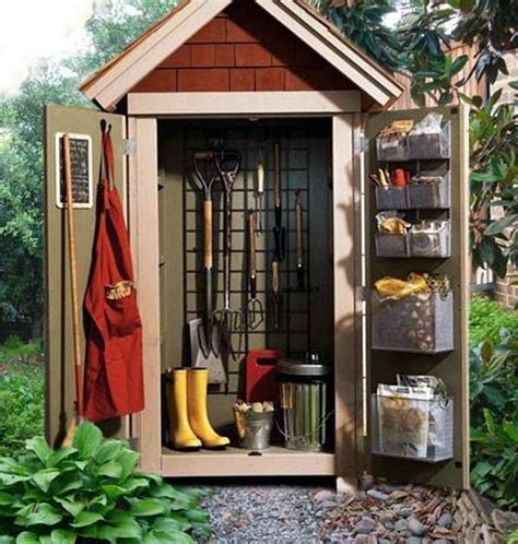 20+ Small Garden Shed Ideas – HomeDecorish