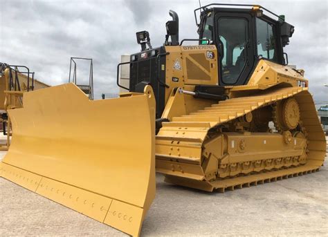 The new Cat D5 Dozer sets the pace in Wales - TERRAROADS EQUIPMENT ...