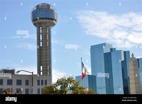 Reunion Tower and Hyatt Regency Hotel, Dallas, Texas, USA Stock Photo - Alamy