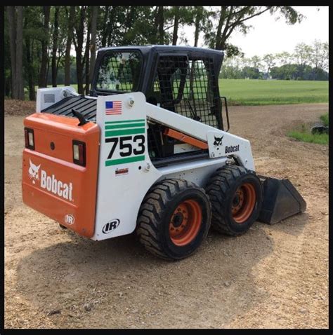 Bobcat 753 Specs, Price, Horsepower, Reviews, Features