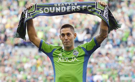 Brian Straus: Clint Dempsey's Seattle Sounders salary fourth-largest in ...