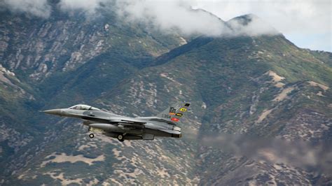 Final operational F-16s depart Hill AFB > Hill Air Force Base > Article Display