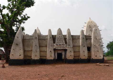 The "Mecca of West Africa", the Larabanga Mosque is the oldest mosque in Ghana in 2020 | Mosque ...