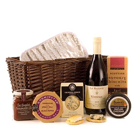 Waitrose Christmas Hampers - Canary Wharf Shopping Centre : Canary ...