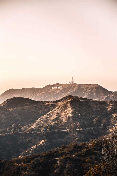 11 Secret Spots to Take *Iconic* Photos of the Hollywood Sign