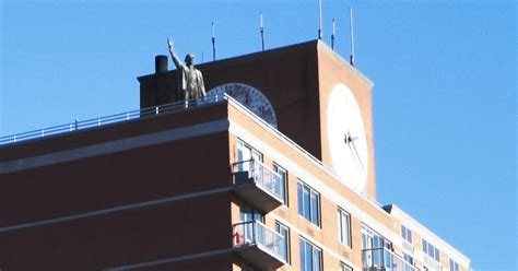 Daytonian in Manhattan: The Vladimir Lenin Statue -- 250 East Houston ...