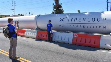 SpaceX’s hyperloop race was all about ‘maximum speed’ (and celebrating Elon Musk) - The Verge