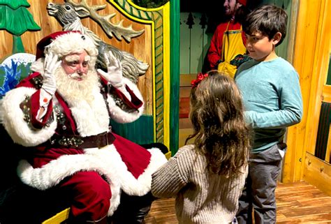 Macy's Santaland NYC: When and How to See Santa at Herald Square in ...