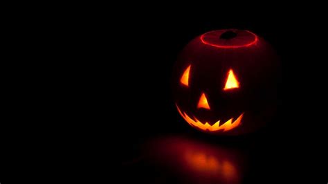 Minimalist Halloween PC Wallpapers - Wallpaper Cave