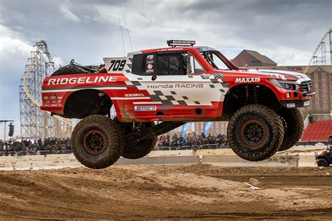 Honda Factory Off-Road Racing Claims Victory At Mint 400 | Off-Road Expo