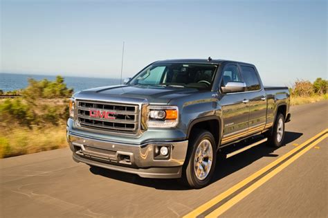 2015 GMC Sierra 1500 Earns Five-Star Safety Rating From Federal Government | Edmunds