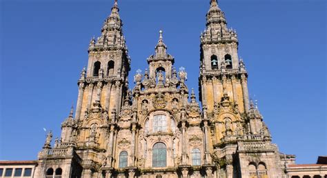 Free Tour Santiago de Compostela Old Town and Alameda - Santiago de ...