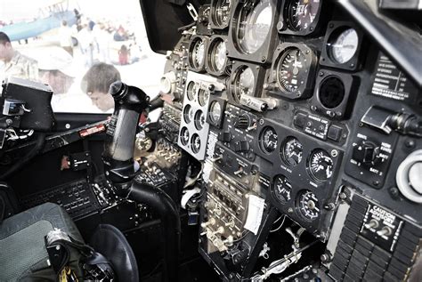 AH-1 Cobra Cockpit | Yukun Chen | Flickr