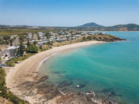 10 BEST Yeppoon Beaches: Complete Guide (2024)