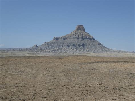 Factory Butte Formations, UT • 4x4 Trip