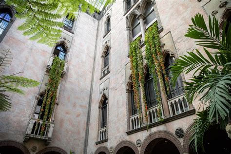 Photos: Nasturtiums return to the Gardner Museum | WBUR News