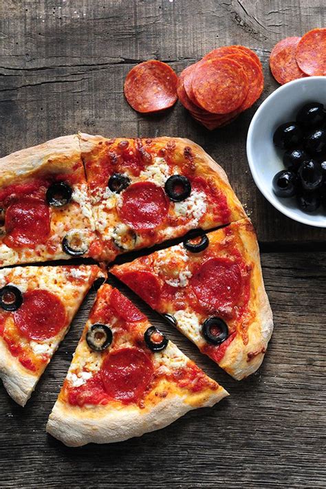 Pepperoni & Black Olive Pizza - DeLallo | Olive pizza, Entree recipes, Delicious pizza