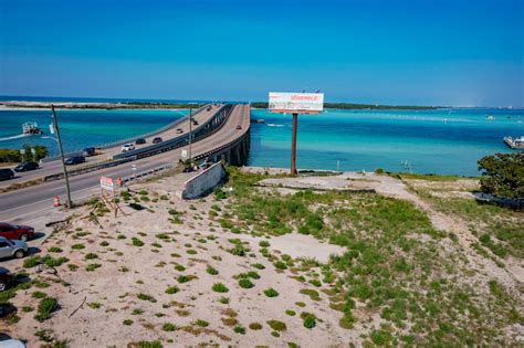 Destin City Council looking to buy the vacant lot next to the Marler ...