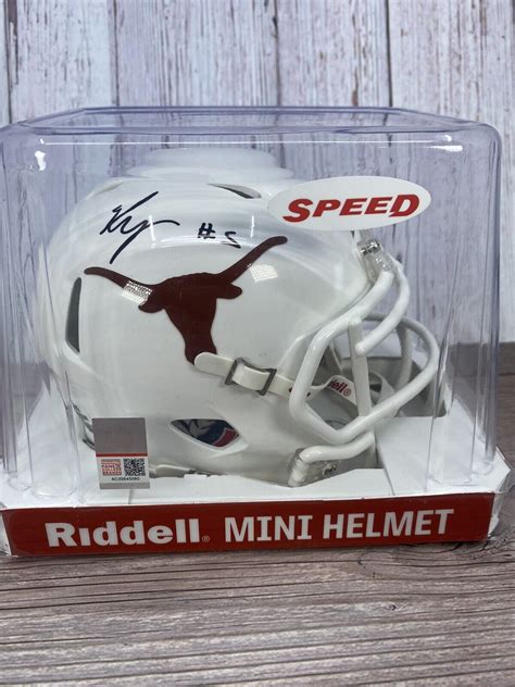 Bijon Robinson Autograph Signed Texas Longhorns Mini Helmet Beckett COA ...