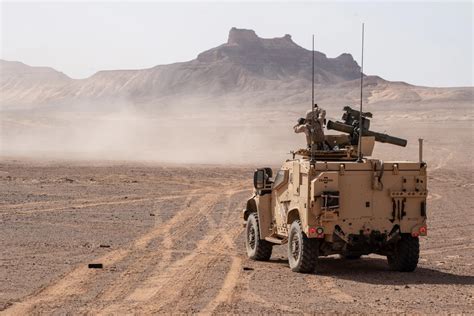 WarWheels.net: M1281 JLTV Close Combat Weapons (TOW) Carrier Photos