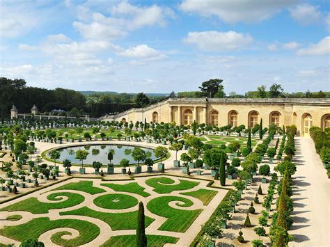 Get facts, photos, and travel tips for Versailles, a World Heritage site in France, from ...