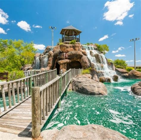 Best Places to Go in Emerald Isle, NC for Mini Golf and Go-Karts