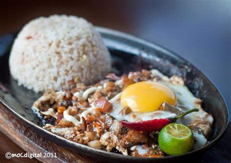 pork sisig with egg | moc88 | Flickr