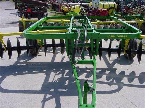 John Deere 210 Disk - $6,500 | Machinery Pete