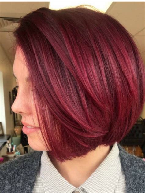 Cranberry Red Is the Sauciest Hair-Color Trend of the Holiday Season | Winter hair color trends ...