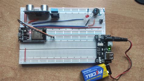 How can I connect an ESP32 to a power supply module? - Electrical Engineering Stack Exchange