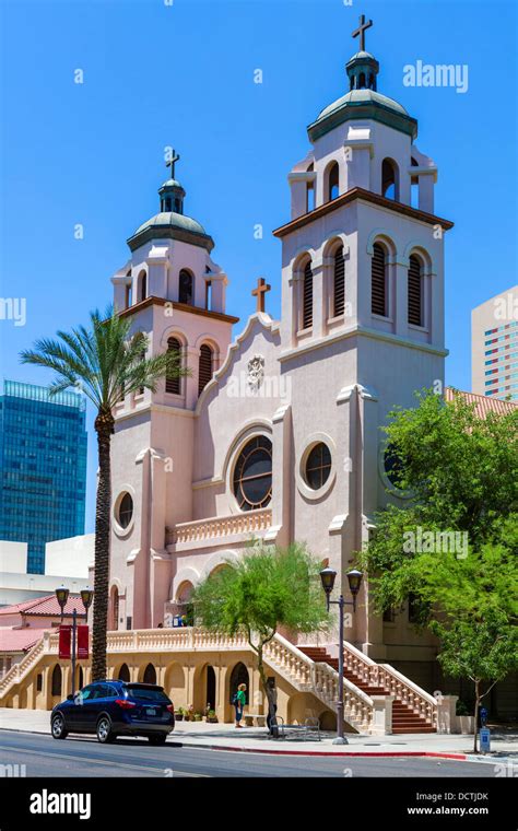 St mary's basilica phoenix hi-res stock photography and images - Alamy